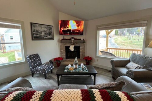 Wine Way - Two Bedroom Cottage