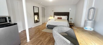 Basement Studio | Downtown, Yard & Pet Friendly (49)