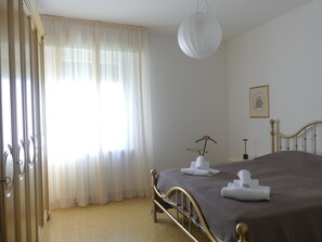 3 camere, ferro/asse da stiro, Wi-Fi, lenzuola