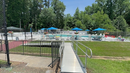 Pool. Peaceful Lake Access.