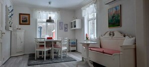 تناول الطعام