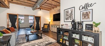 Lake Superior Loft - Sleeps 10, Heart of Canal Park, Lake Superior View