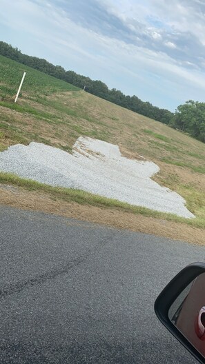 المنطقة المحيطة بالمنشأة