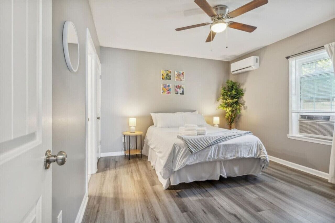 1 chambre, bureau, fer et planche à repasser, Wi-Fi gratuit