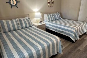 2 bedrooms, iron/ironing board, WiFi, bed sheets - Beautiful Condo in Ocean Creek (Horry County)