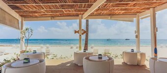 Magic Cortesea luxury beach