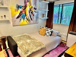 1 bedroom, free WiFi, bed sheets