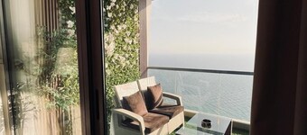 One bedroom apartment with a great view of the Red Sea with two balconies.