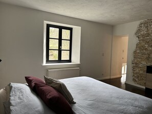 2 chambres, lit parapluie, Wi-Fi gratuit