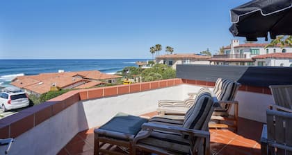 La Jolla getaway with endless views