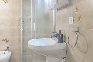 Bathroom - M OLD TOWN - Sanremo - Casinò (Sanremo)