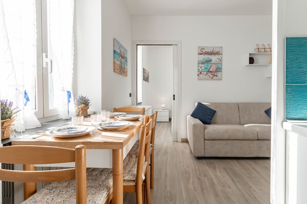 Dining - M Lungomare (Arma di Taggia)