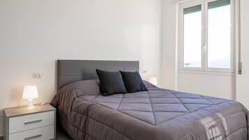 2 soverom, strykejern/-brett, wi-fi og sengetøy