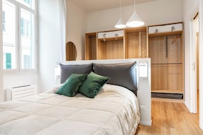 Room - THE QUEEN'S APARTMENT - Ariston - Centro (Sanremo)