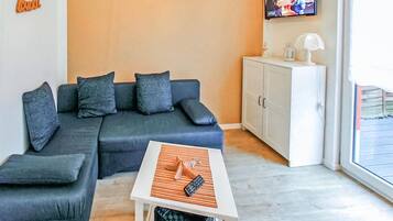Fernseher, Stereoanlage
