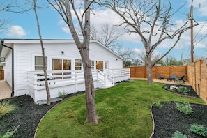 Terrace/patio - The Kinder Haus • New to VRBO • Centrally located to all things SA (San Antonio)