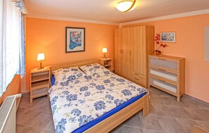 1 habitación, wifi y ropa de cama 