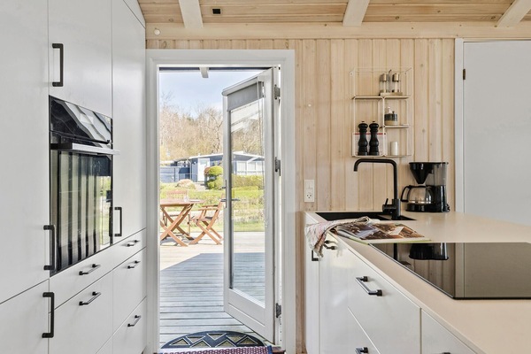 KĂŒhlschrank, Herdplatte, GeschirrspĂŒler