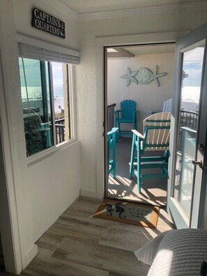 Interior - BEACH FRONT! BREATHTAKING VIEW, RELAXING FAMILY FRIENDLY PROPERTY, 3RD FLOOR (Panama City)