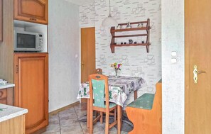 Dining - Ferienwohnung Fürstenwerder (Fürstenwerder)