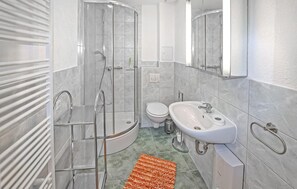 Een douche, een haardroger