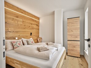 4 camere, Wi-Fi gratuito