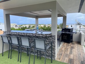 Property grounds - Private Villa /5 AC bedrooms /2 in suite/private pool /parking/Roof terrace (Flic en Flac)