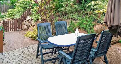 Nice home in Waren (Müritz) with WiFi