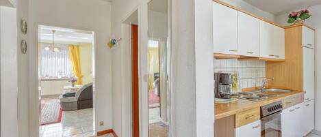 雪櫃、焗爐、爐具