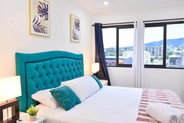 3 bedrooms, WiFi, bed sheets, wheelchair access