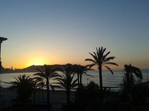 On the beach - Mirador de La Cala JPC (Benidorm)