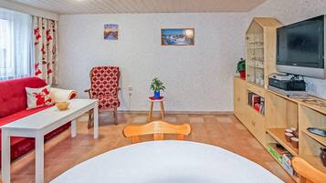 TV, DVD player, stereo