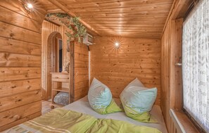 1 bedroom, free WiFi
