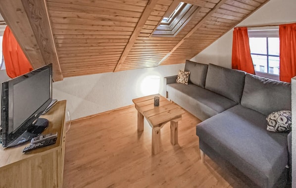 Fernseher, Stereoanlage
