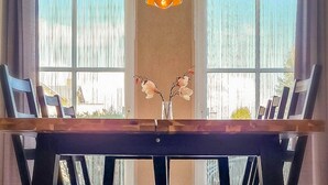 お食事