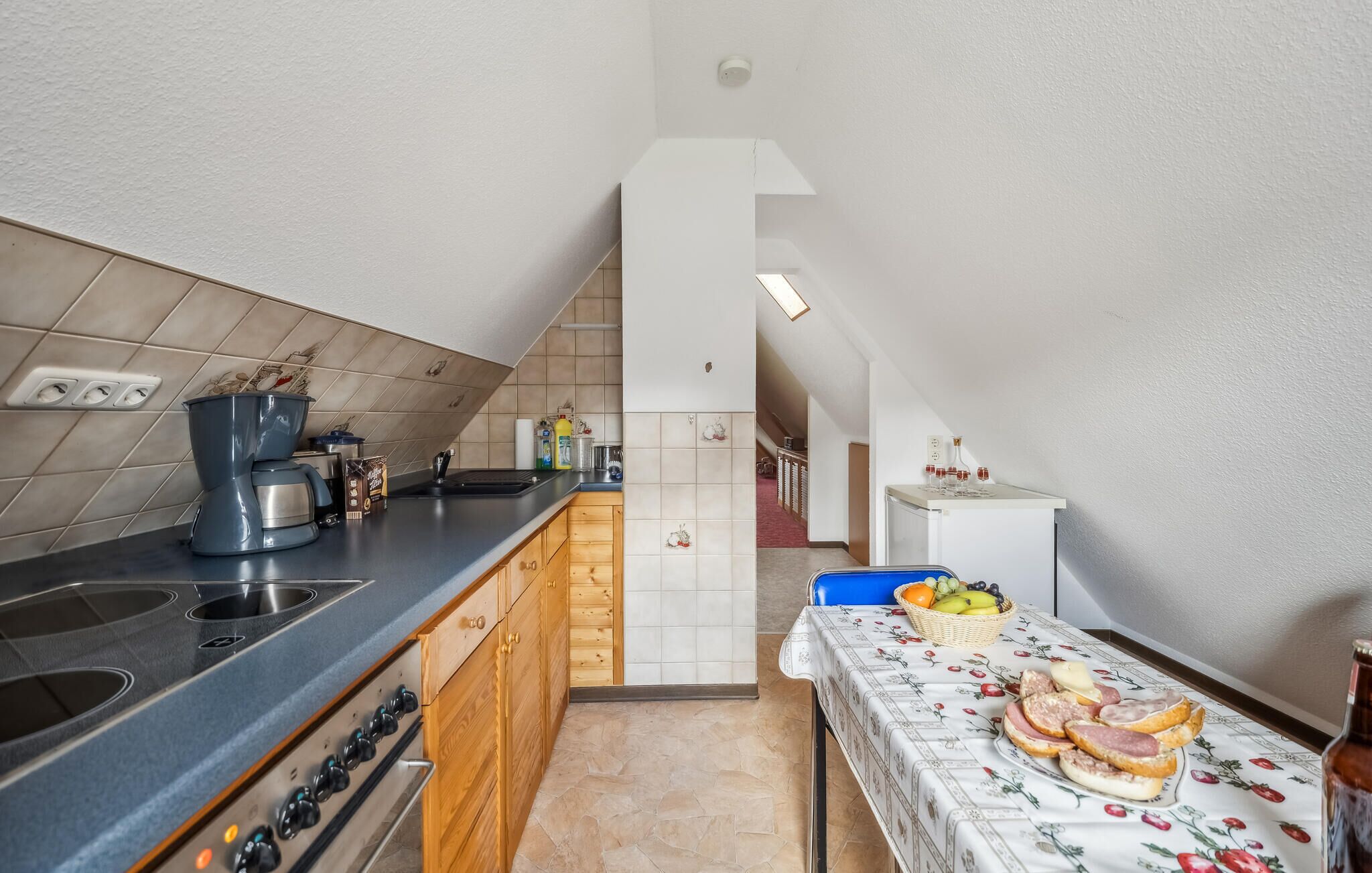 Kühlschrank, Ofen, Herdplatte