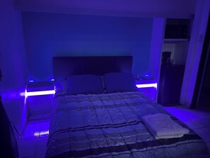 Wifi gratis y ropa de cama 