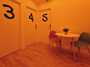 Living area - Bilbao ROOMS Miribilla (Bilbao)
