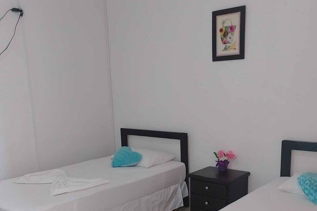 Basic Double or Twin Room | WiFi (free)
