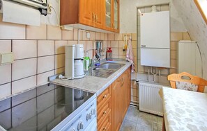 Kühlschrank, Ofen, Herdplatte