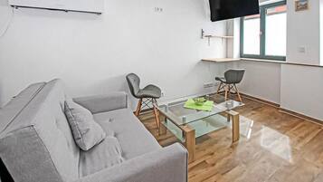 Smart-TV, Stereoanlage