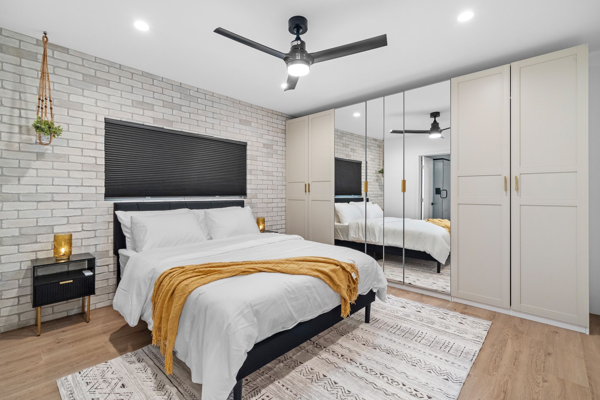 Keep it simple at this peaceful and centrally-located place!