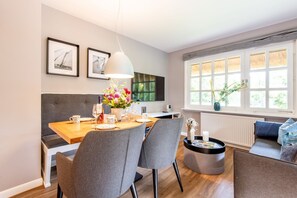 Imagen sin descripción, 5 de 35, botón