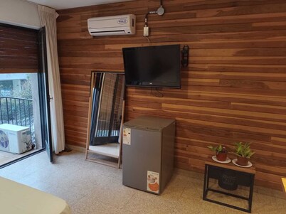 Hermoso monoambiente en pleno Barrio General Paz. Frente a Plaza Alberdi