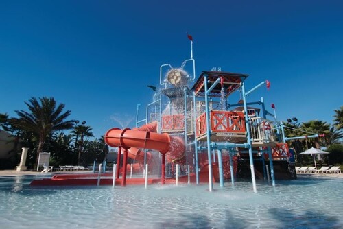 June 24-28: Spacious Worldmark Family Resort 10 Mins from Disneyworld!