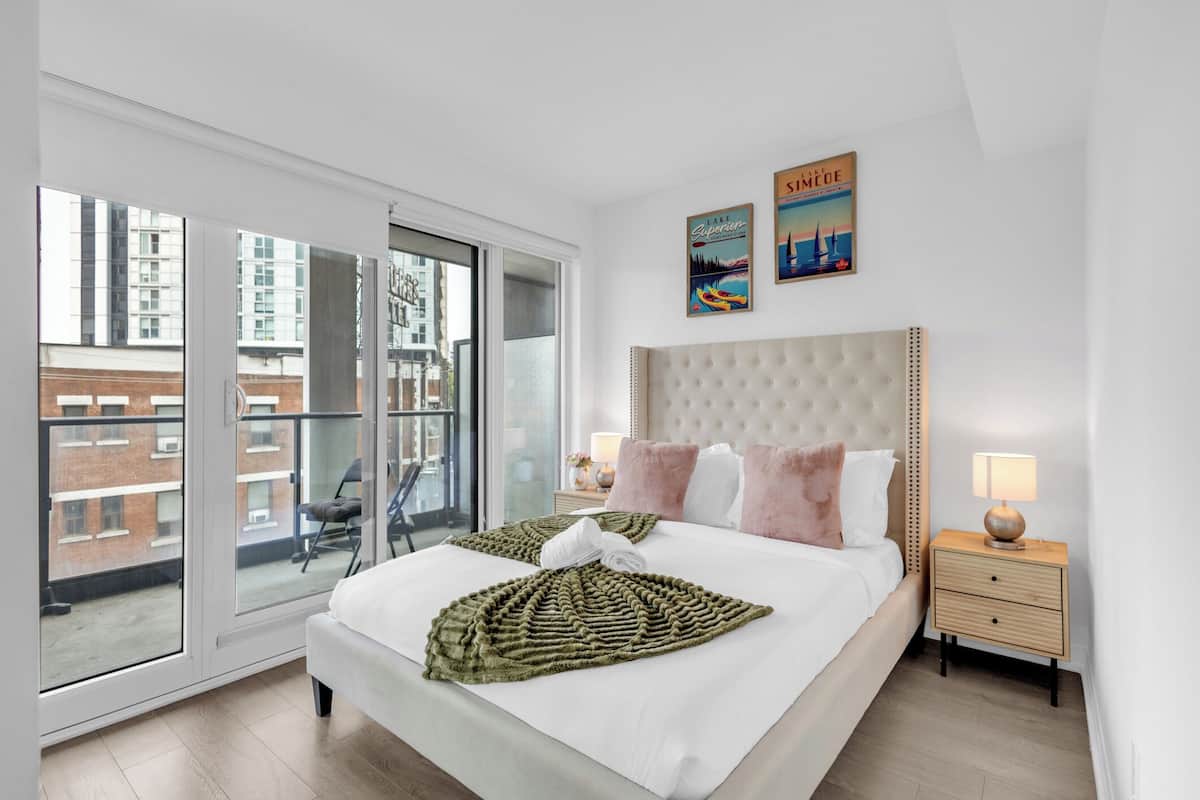 Royal Suite, 2 Bedrooms, Balcony, City View