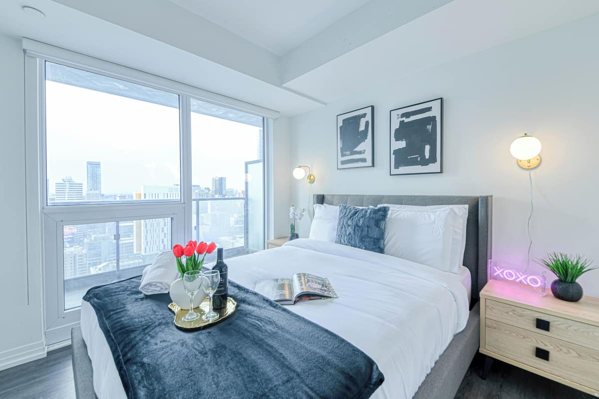 City Suite, Balcony | 2 bedrooms, individually decorated, individually furnished, desk