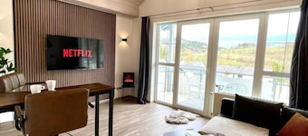 Gemütliche Balkon-oase mit Blick auf Skywalk Perfekte Lage Smart TV