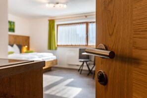 1 chambre, Wi-Fi gratuit, draps fournis