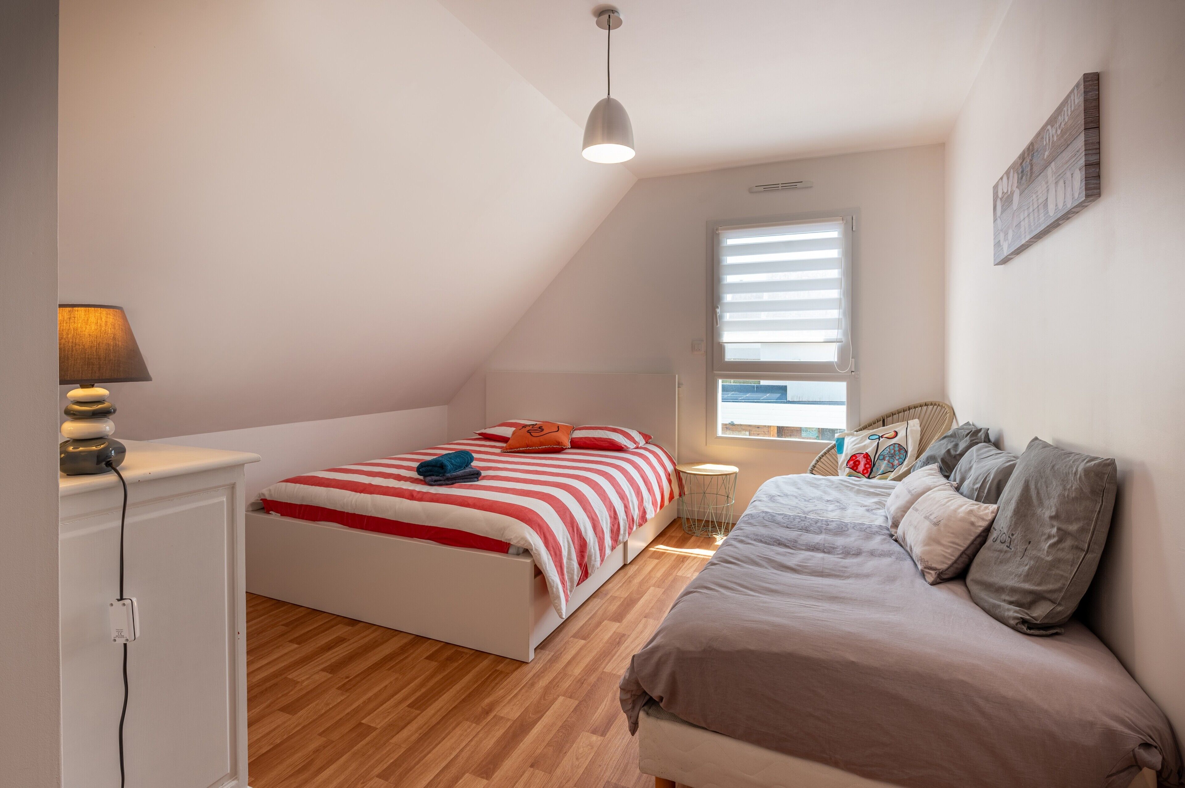 3 soverom, strykejern/-brett, wi-fi (inkludert) og sengetøy